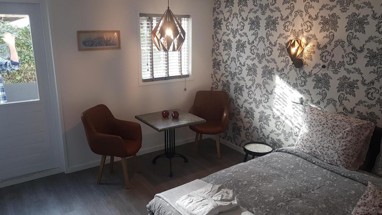 B&B de Valkenhorst Lelystad Exteriör bild